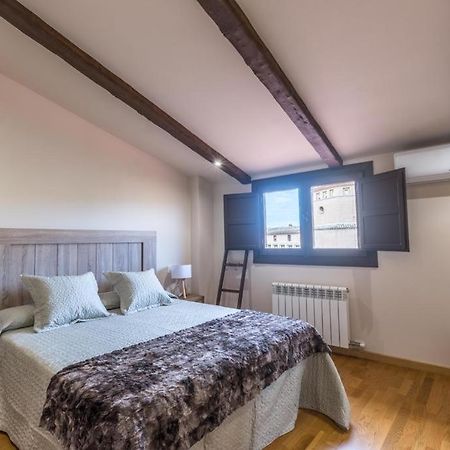 Palacio Descalzos -Atico 3B- Parking Incluido Tudela Luaran gambar